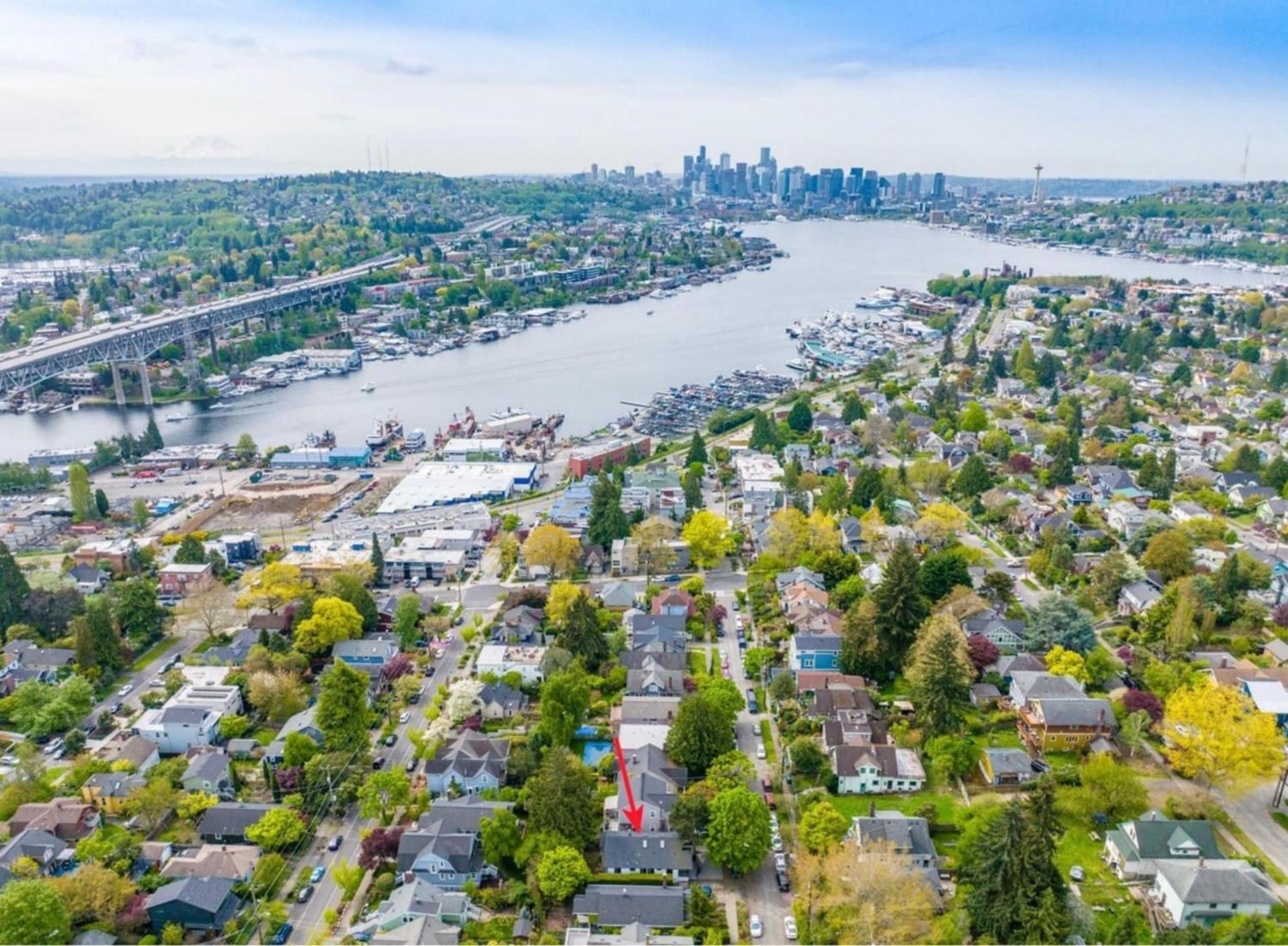 The A By Betterstay Seattle